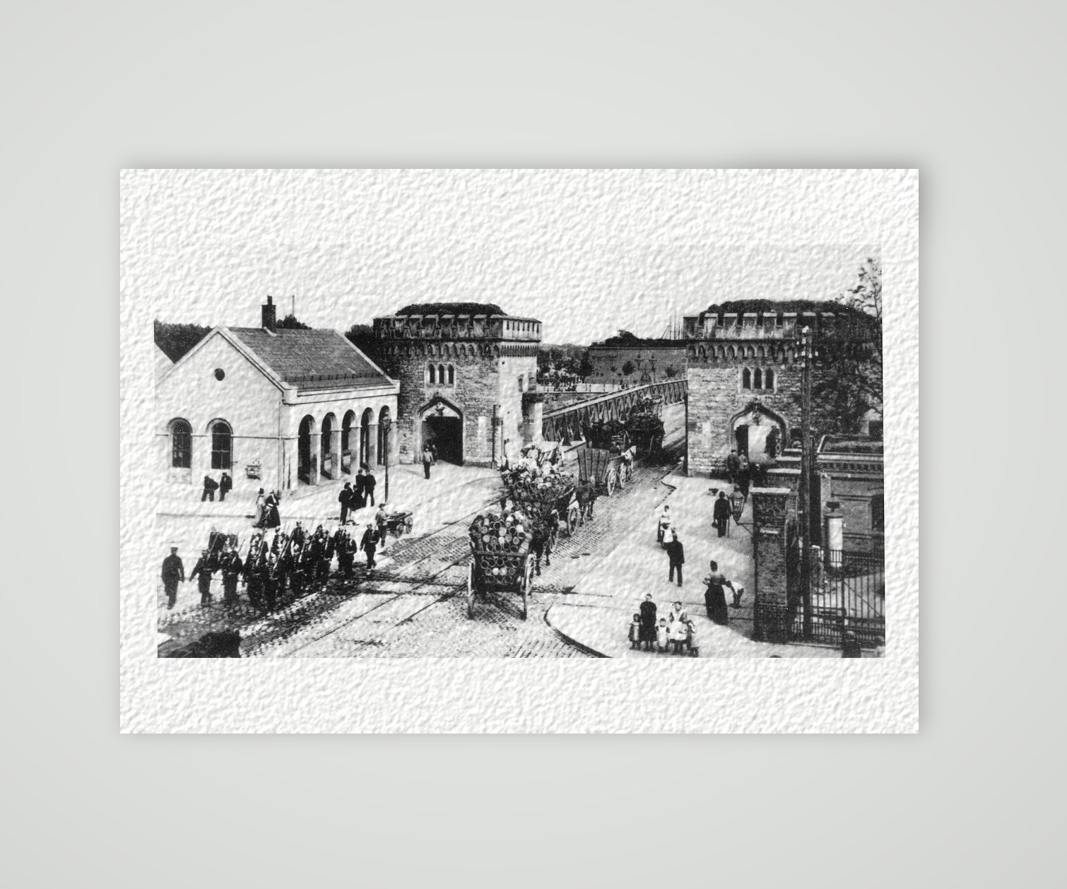 Magdeburg, das Brücktor um 1910 – Fotografie, Kunstdruck auf Hahnemühle-Büttenpapier