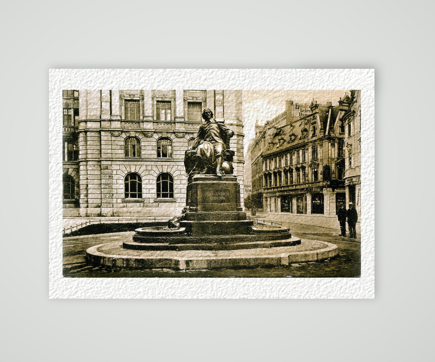 Magdeburg, das Otto-von-Guericke-Denkmal – Ansichtskarte, Kunstdruck auf Hahnemühle-Büttenpapier