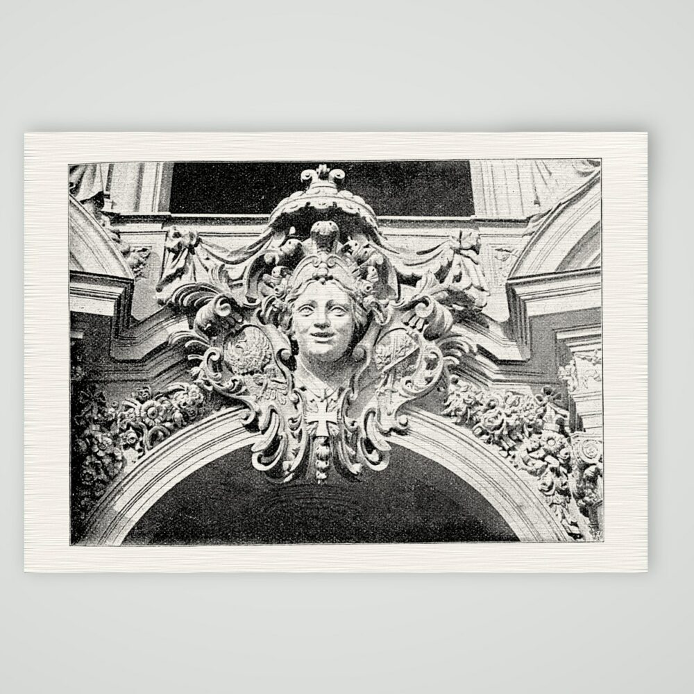 Dresden, Zwinger – Schlussstein mit Frauenkopf – Buchreproduktion nach Fotografie, Kunstdruck auf Leinenpapier