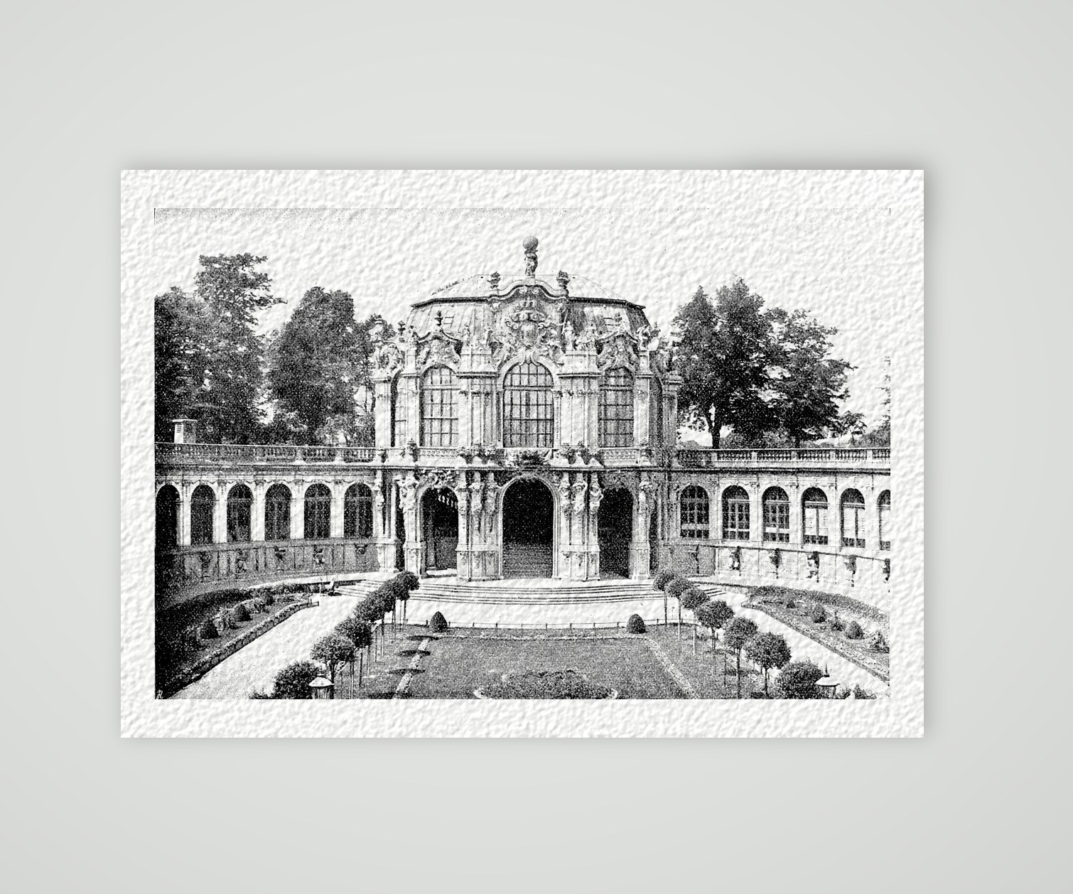 Dresden, der Zwinger – Pavillon der Westseite – Buchreproduktion nach Fotografie, Kunstdruck auf Hahnemühle-Büttenpapier